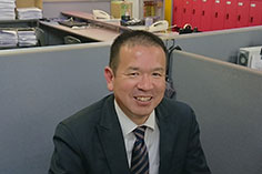 運行担当サブマネージャー 尾崎幸雄