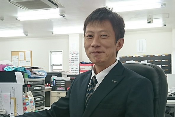 シャトル神戸中央店店長石田